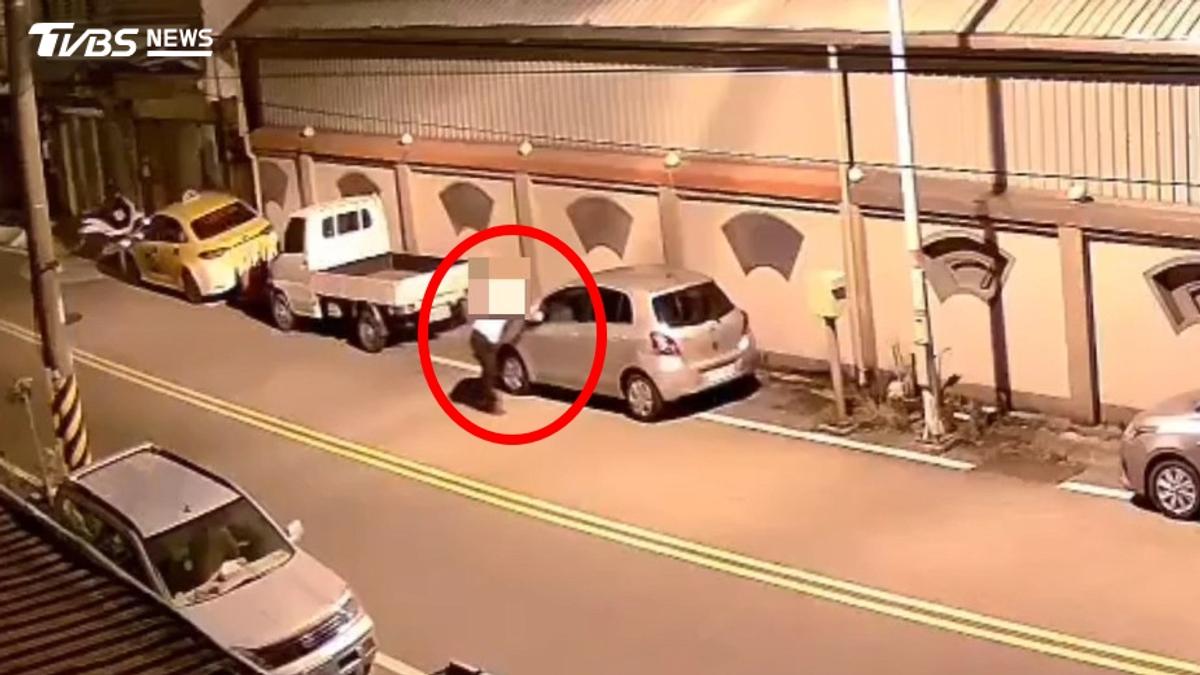 花蓮吉安「醉男」掰斷9車後照鏡