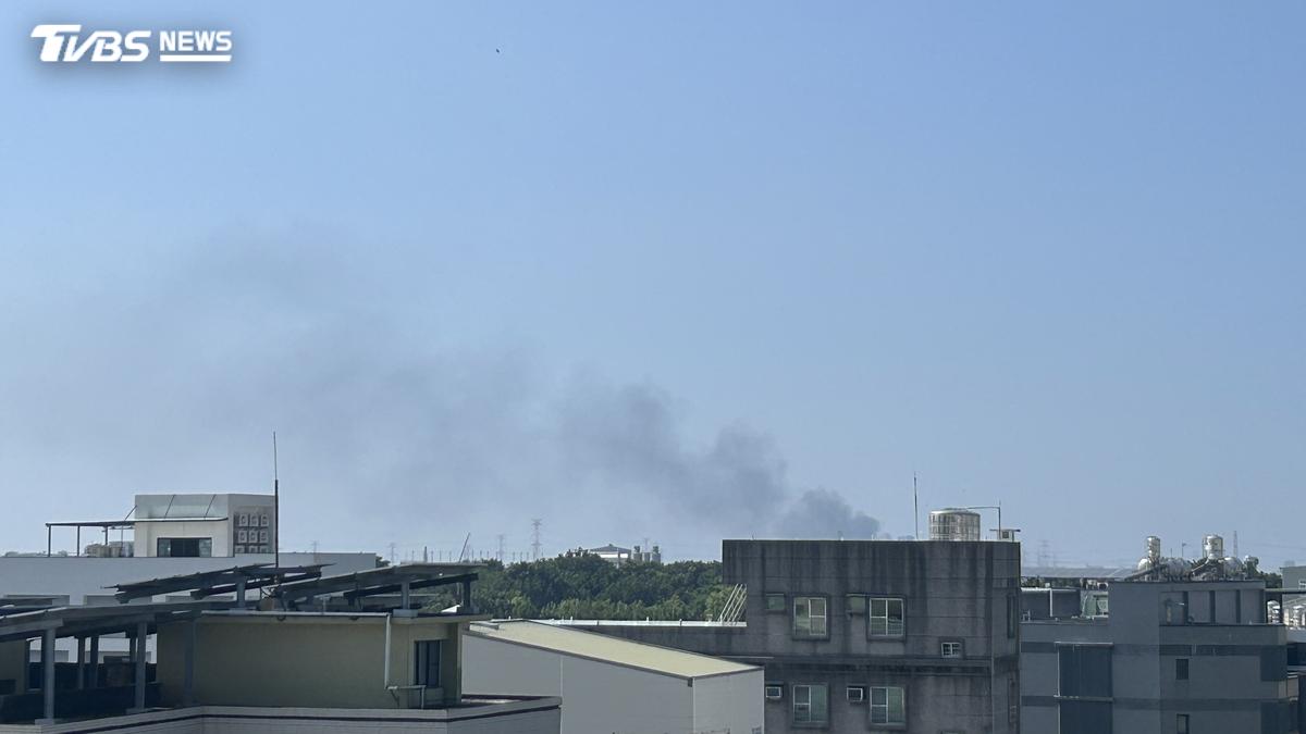 快訊/高雄興達電廠又火警「黑煙竄天」灌救