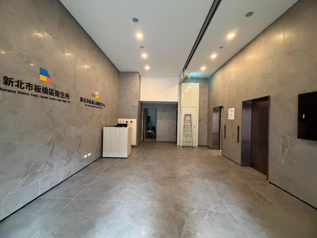板橋衛生所新址比原有空間增加約166坪，總使用面積達616坪。（圖／翻攝自臉書粉絲專頁「新北衛什麼」）