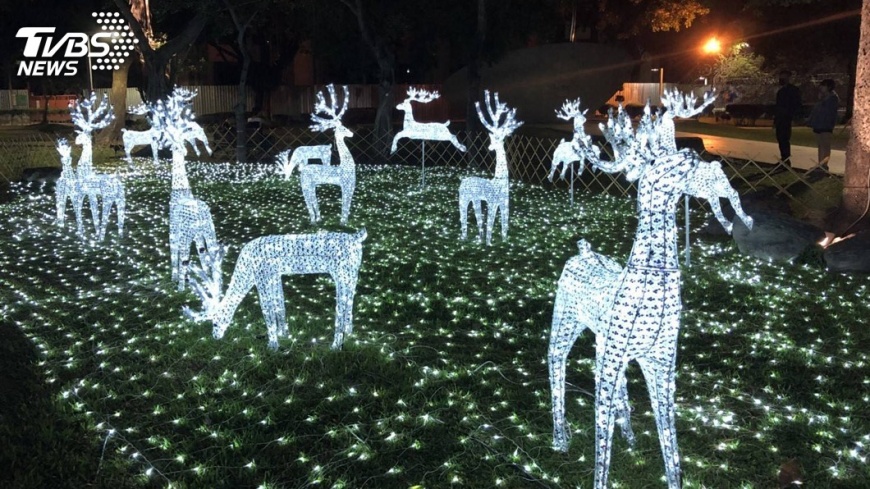 在南國遇見北國光景 屏東公園燈飾迎耶誕