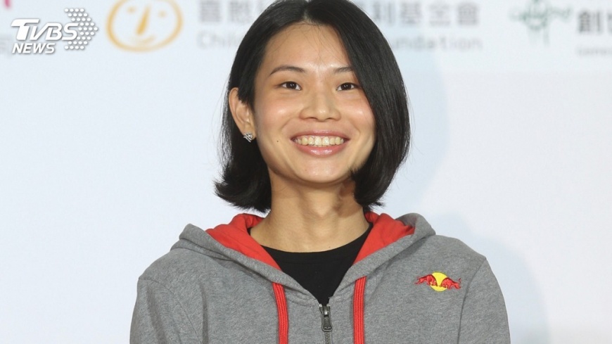 戴資穎紀念悠遊卡　售卡金捐50萬