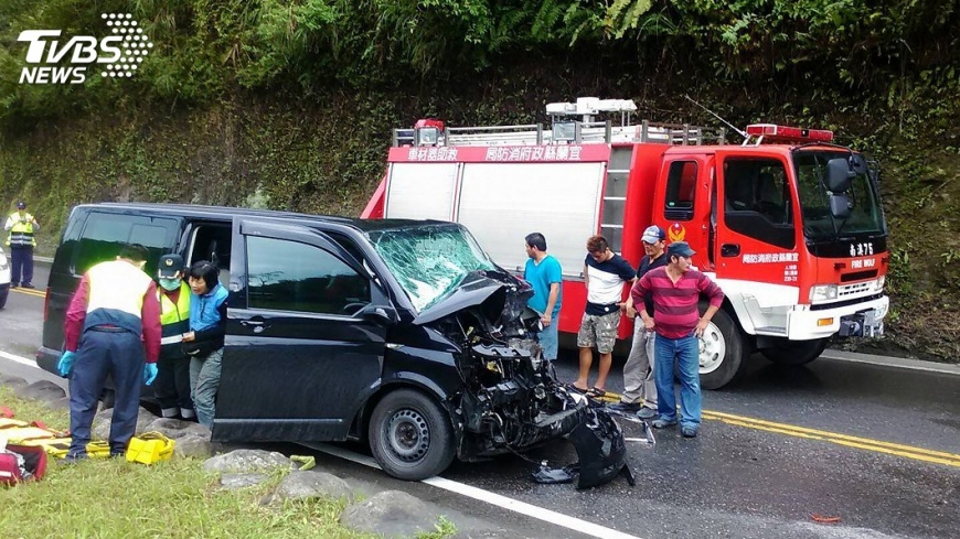 蘇花公路南澳段車禍 8人輕重傷
