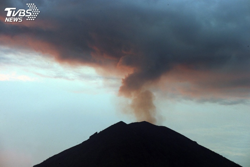 阿貢火山活動加劇 官方:恐更劇烈噴發