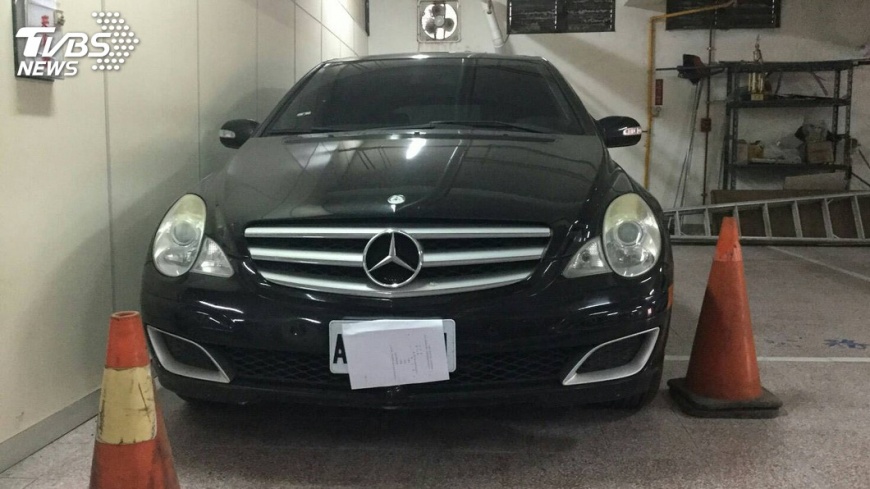 欠繳ETC費2萬元 百萬名車遭查封