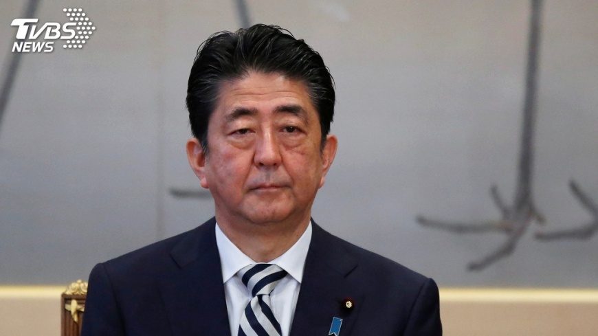 安倍晉三宣布 明仁天皇2019年4月底退位