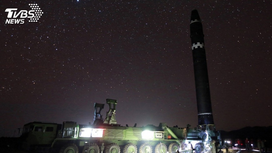 北韓新型飛彈火星-15型　射程超過1.3萬公里