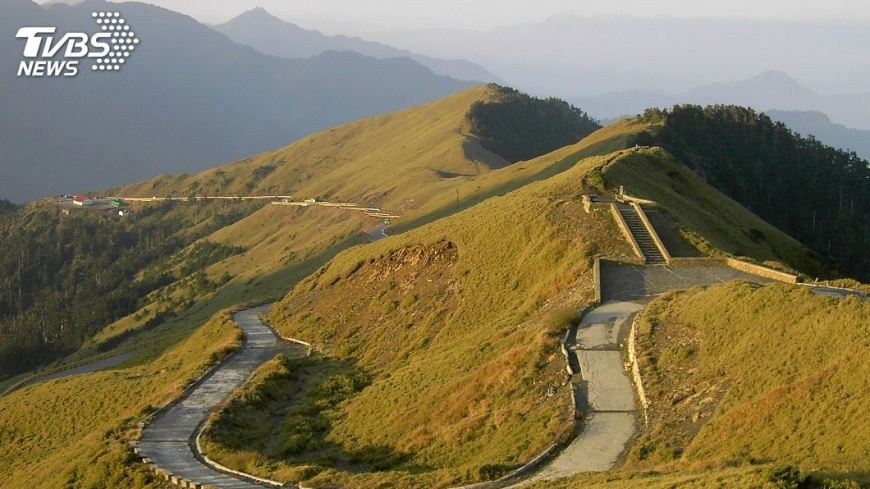 合歡山賞雲海觀生態 只留足跡守護山林
