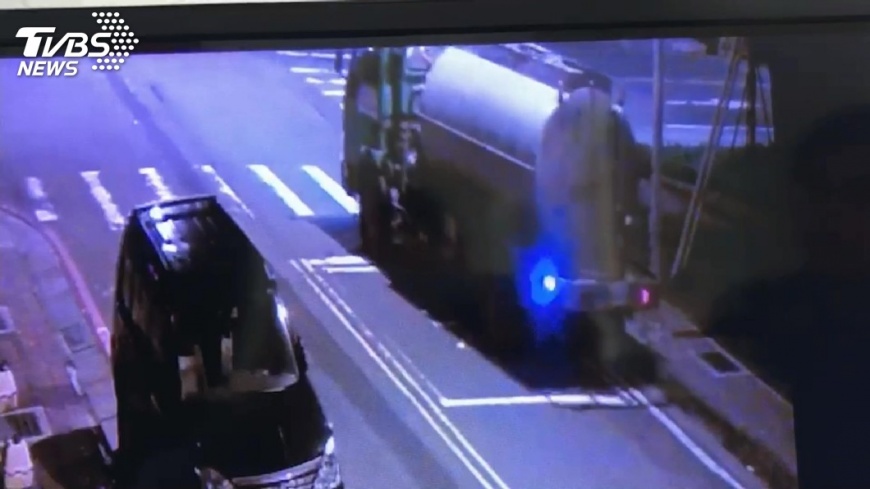 開「前妻」車犯案避耳目 賊偷灑水車遭逮