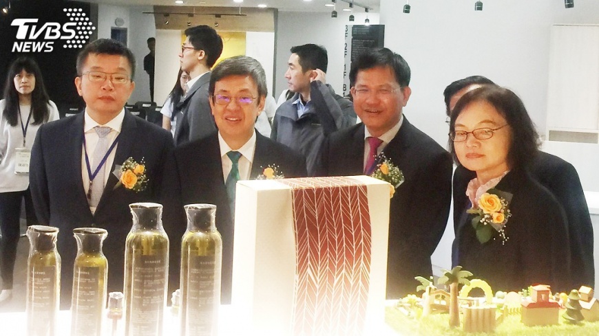 副總統讚弘光科大　0到99歲的人都照顧