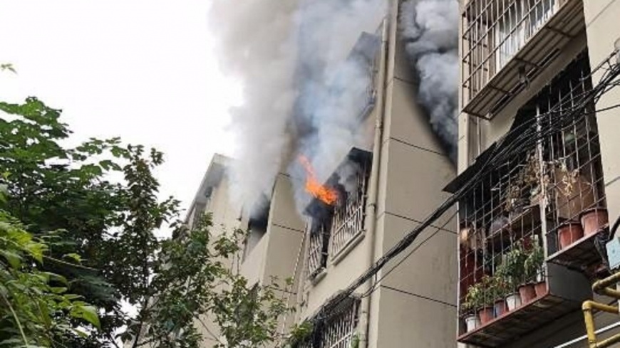 大樓火災2女困陽台 竟是一條「內褲」惹禍