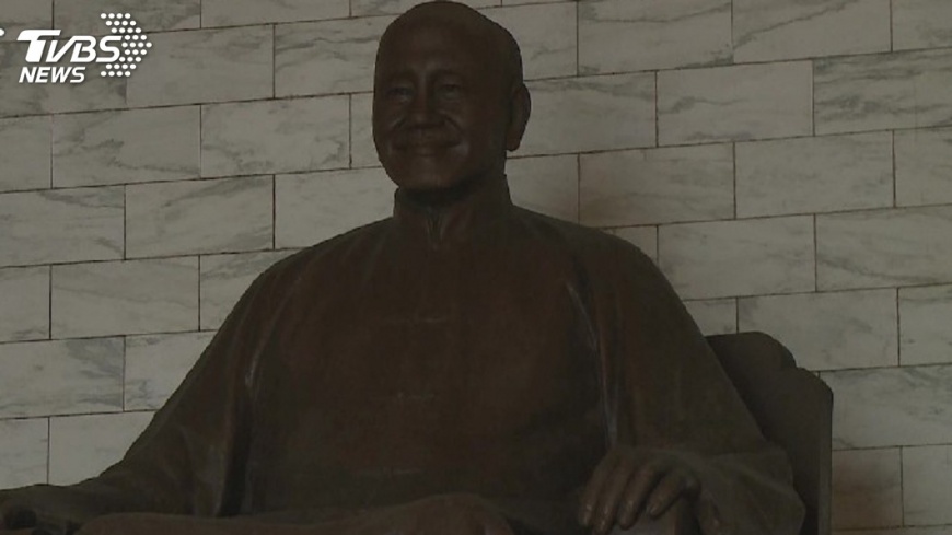 促轉通過 李翔宙:退輔會不拆蔣公銅像
