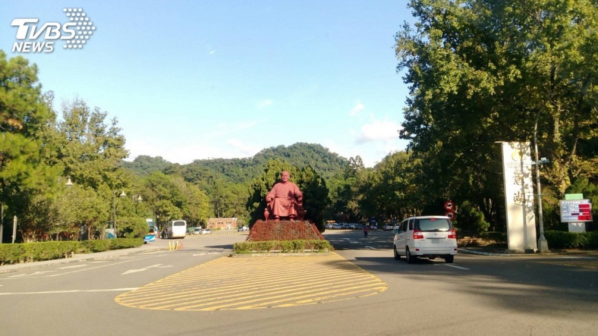 促轉條例立法 兩蔣園區維持原名
