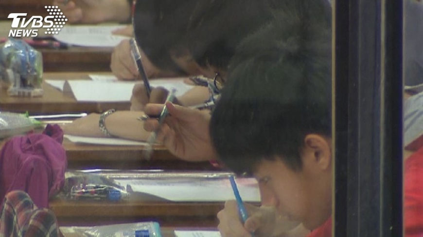 高中職108新課綱 國、英、數可分組教學
