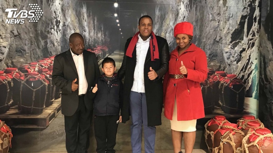 史瓦濟蘭王子到金門　盼國王明年來訪