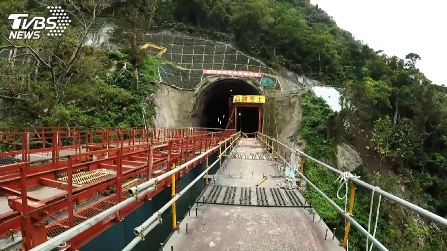 蘇花改施工坍方 本身地質脆弱困難多