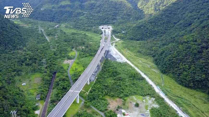 蘇花改東澳段通車　總統：持續改善東部交通