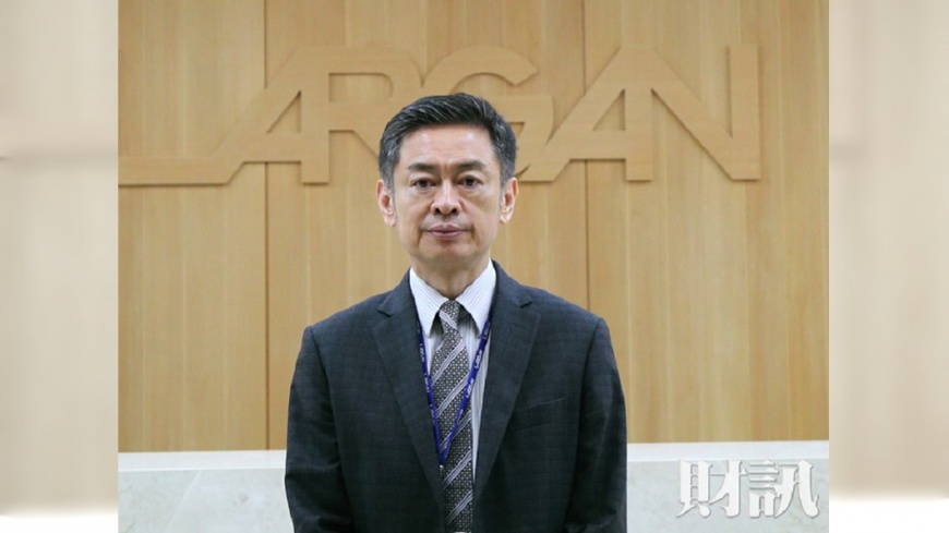 【財訊】深入解讀大立光股價溜滑梯之謎