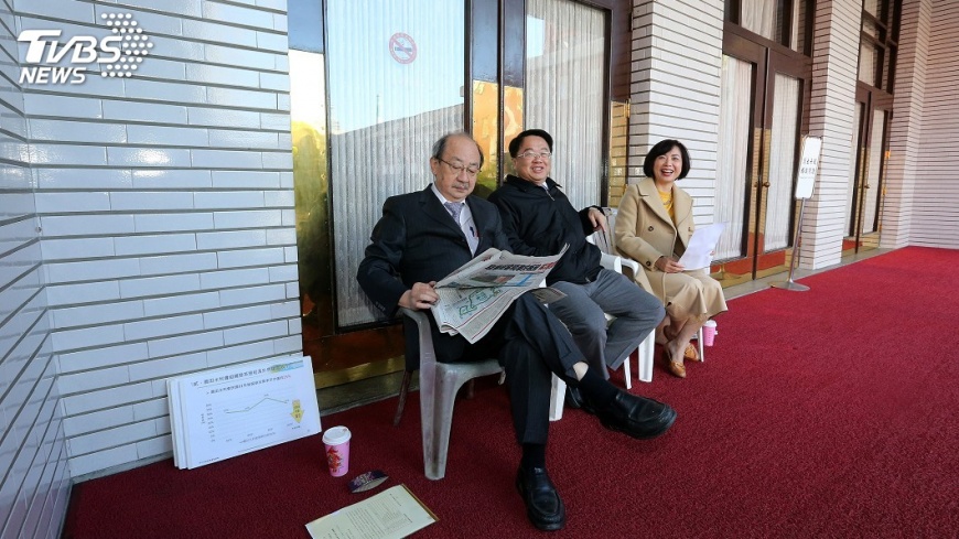 確保水利會改制付委　綠委提早一天卡位