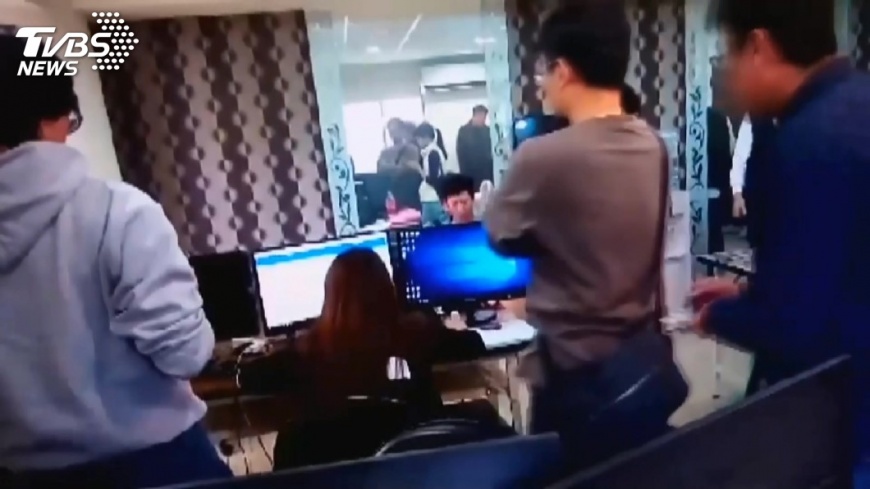 美女照誘賭博! 騙客下注吸金1600萬