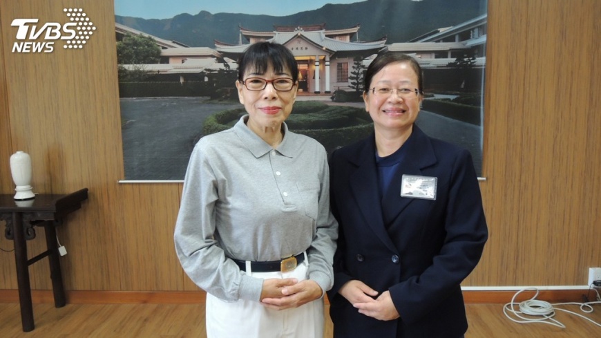 她跨過生死邊緣 「沒有走不過的難關」