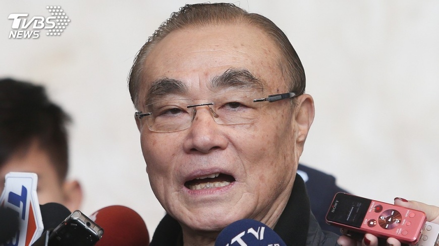 軍人年改將定案　馮世寬中午突訪八百壯士