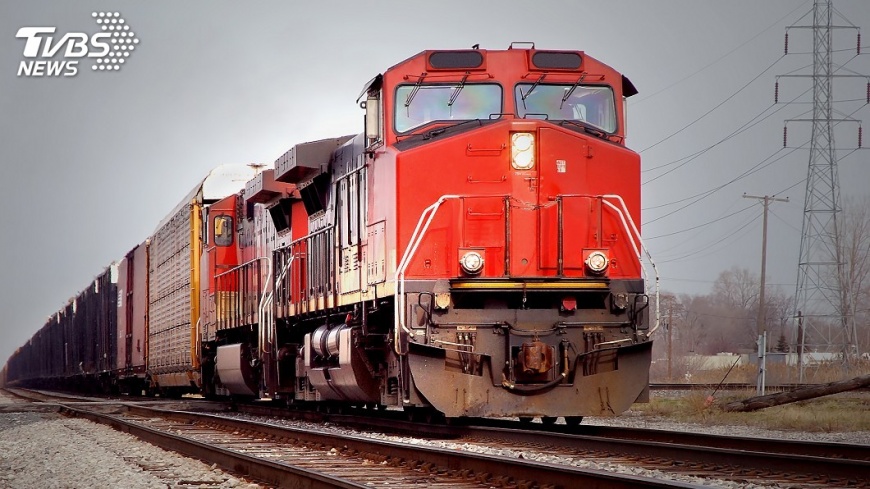 米蘭發貨運列車  行駛19天抵成都