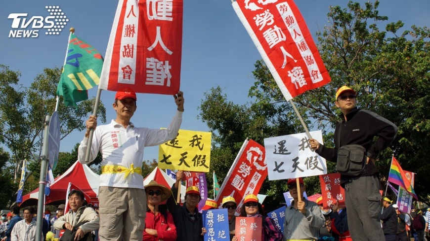 勞團反勞基法遊行 卓榮泰願正視面對化解