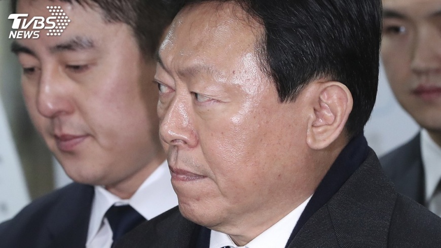 樂天會長辛東彬貪污瀆職案 判刑20個月