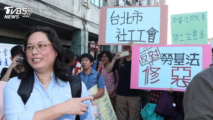 賴香伶參與反勞基法遊行　柯文哲：不反對
