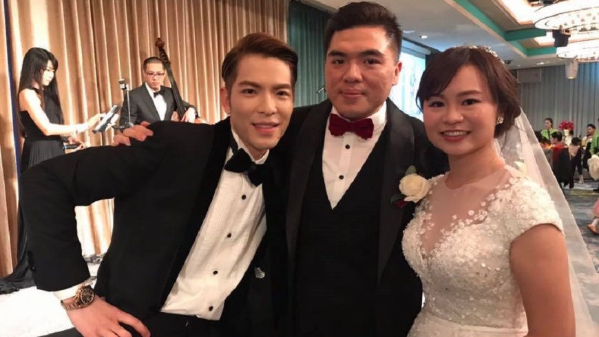 蕭敬騰大哥結婚 老蕭串場搞笑獻唱情歌
