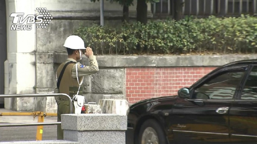 快訊／不滿遭檢查罵哨兵「吃屎」　役政署長駕駛調離