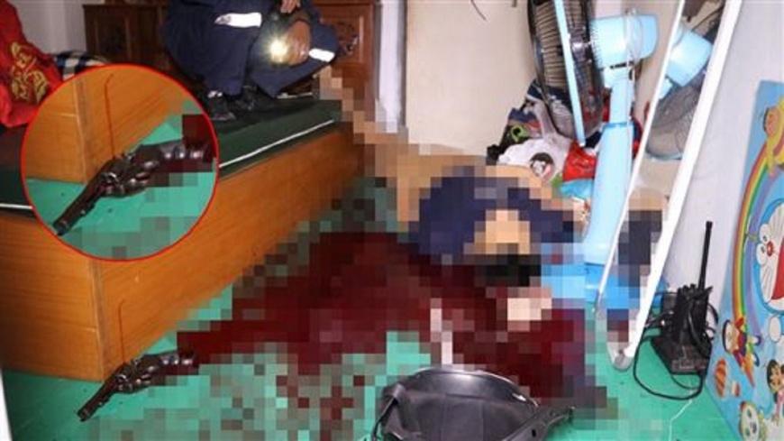 女友巧遇前男友 警竟吃醋舉槍自轟亡