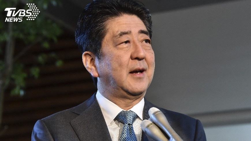 文在寅推翻慰安婦協議 安倍放話退冬奧