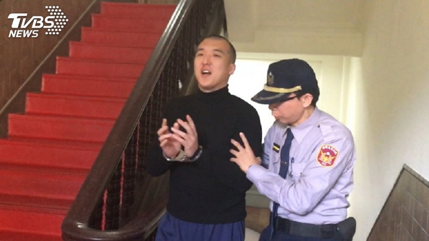 不服延押2個月 周泓旭抗告遭駁回