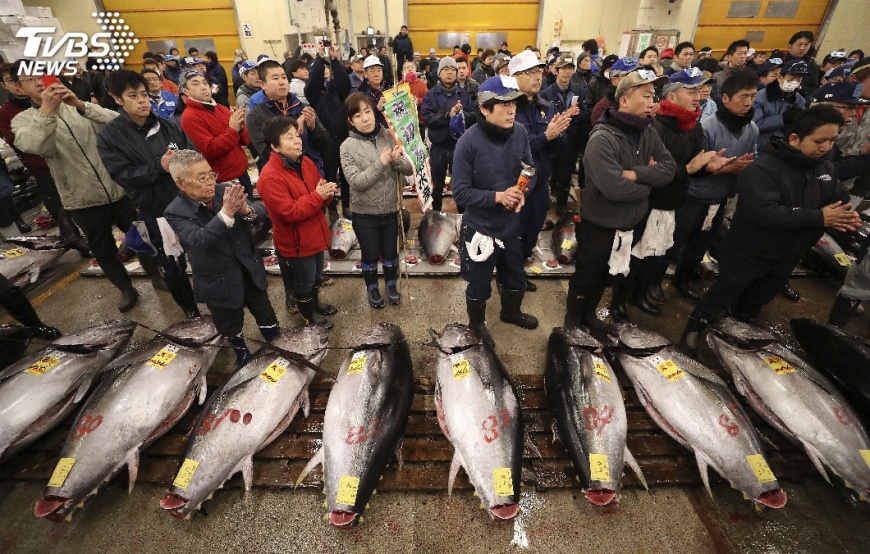 最後「新年首拍」 東京築地市場年底搬家