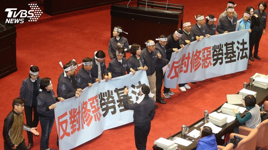 勞基法修正　卓榮泰：保障勞工選擇權