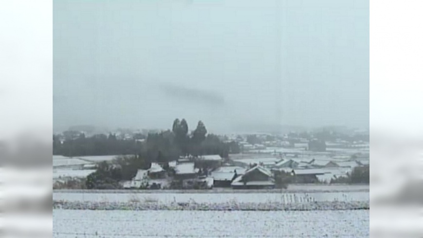 日本也好冷! 西北部日積雪至少20公分