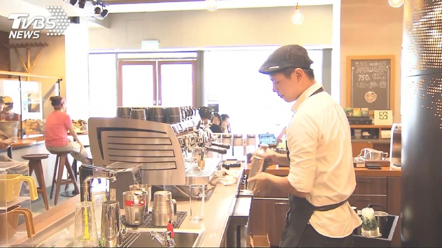 電商瓜分客流　星巴克轉移戰場拚社區店