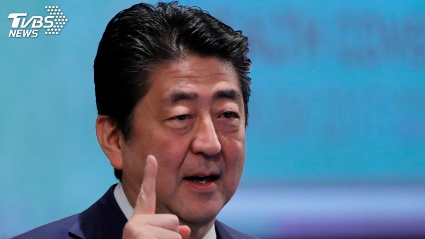 扯！日本航空自衛隊好糗　首相專機竟掉蓋板