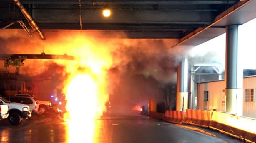 紐華克機場爆炸 航廈關閉乘客疏散