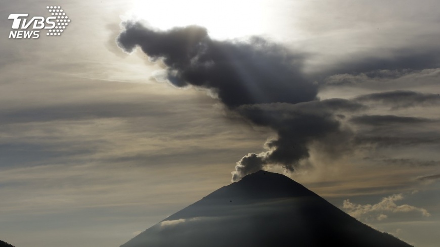印尼阿貢火山再噴發 方圓6公里列禁區