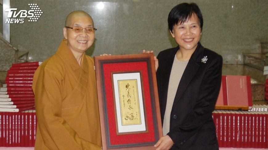 佛光山星雲大師全集 贈澎湖文化局與監獄