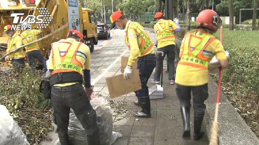 清潔隊員受訪遭記過 法院判懲處無效