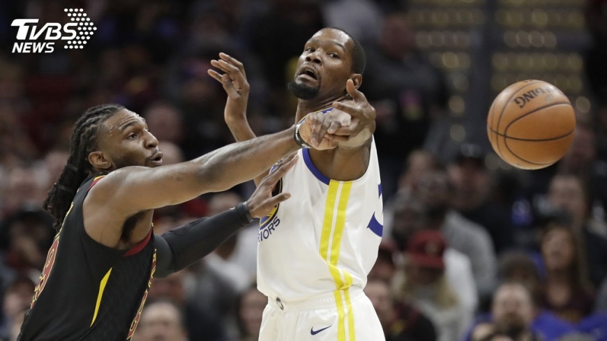 NBA騎士先盛後衰 勇士對戰2連勝