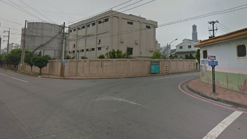 主動幫鋪路10年!善心男補洞被撞死 兒目睹崩潰