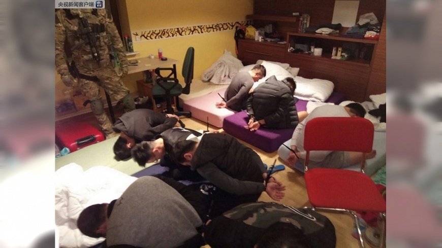 機房藏歐洲!波蘭警搗5別墅 逮女辣模首腦