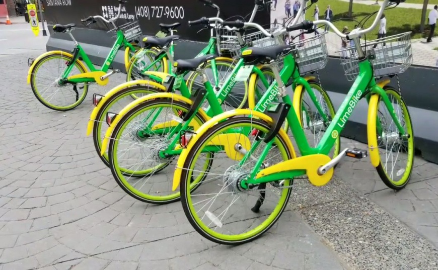 共享單車供過於求　不定點歸還生亂象