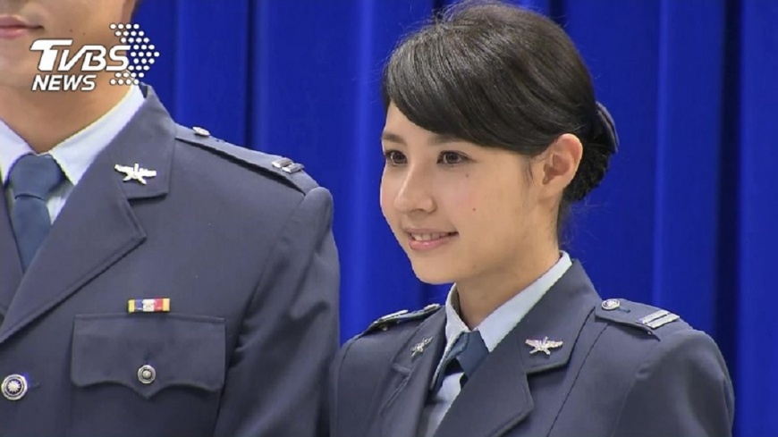 女友想考政戰軍官 鄉民爆「必勸退原因」!