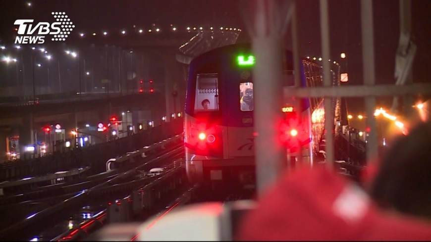 機捷車廂失去動力、站區起火！？　原來是......