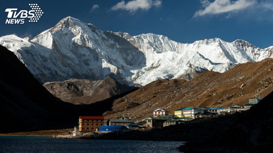 尼泊爾監管鬆散 聖母峰登山公司轉中國